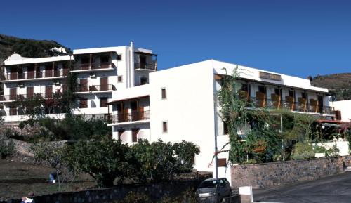 Skala Hotel | Casteli Hotel