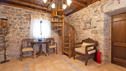 Omales Apartment | Castello di Haria