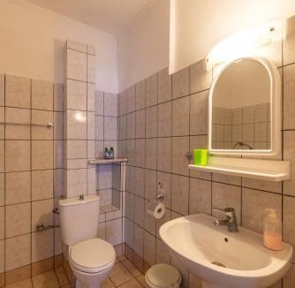 Chrisi Akti Hotel | Castle Pontos