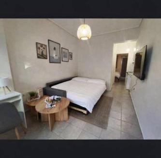 Ano Poli Apartment | Castra Garden House Thessaloniki