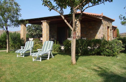 Lemnos House | Caviro Residence