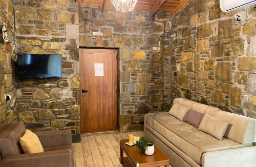 Lemnos House | Caviro Residence