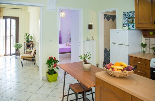 Viros House | Cecilia's Apartments Corfu