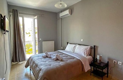 Ermoupoli Apartment | CENTRAL APARTMENTs