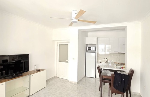 Blloku Apartment | Central Charm: Tirana Hideaway
