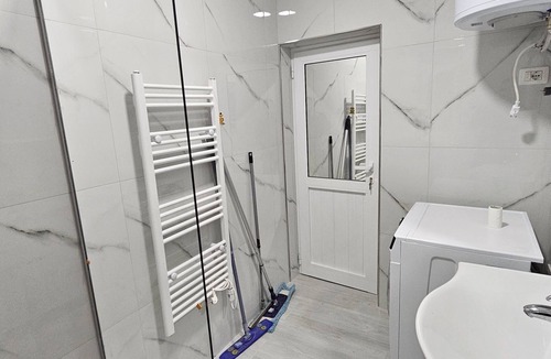 Blloku Apartment | Central Charm: Tirana Hideaway