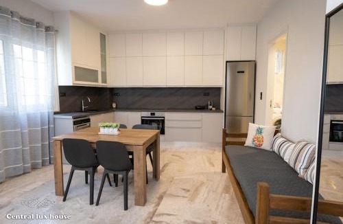 Kalamata Apartment | Central lux house