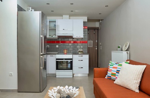 Ilisia Apartment | Central Spacious Athenian Penthouse Getaway