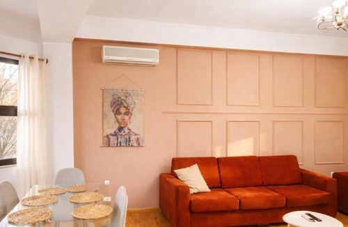 Tirana Apartment | Central Villa Families or Friends 24-7 selfcheck in
