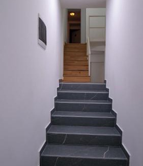 Tirana Hotel | Central Villa313