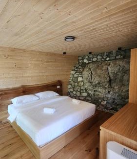 Valbone Villa | Chalet Jezerca