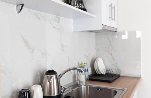 Thessaloniki Hotel | Charming 1-Bedroom Apartment with Hotel Amenities in the Heart of the City!