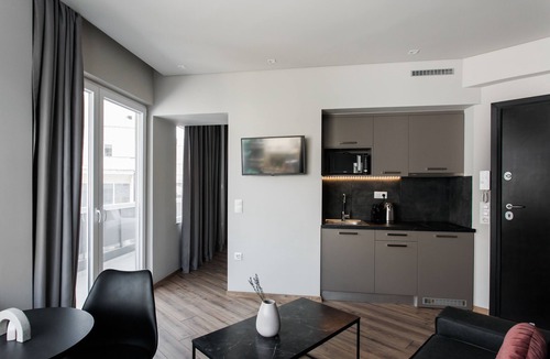 Kinosargous Apartment | Charming 1BR Apartment at WYZ Athens