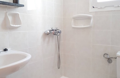 Plakias Hotel | Charming 2-bedroom hotel in serene Agios Vasileios with AC, WiFi