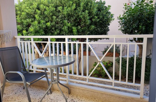 Plakias Hotel | Charming 2-bedroom hotel in serene Agios Vasileios with AC, WiFi