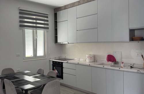 Shkoder House | Charming 3-bedroom Villa in lovely Shkodër with AC