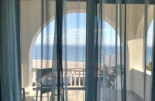 Mourteri Apartment | Charming Apartments next to the Sea
