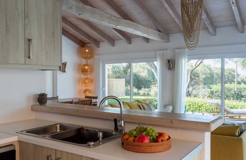 Lefkimmi Villa | Charming Beachfront Retreat with Pool in Corfu