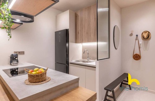 Thissio Apartment | Charming Boho Haven Luxurious Escape in Thisseio!