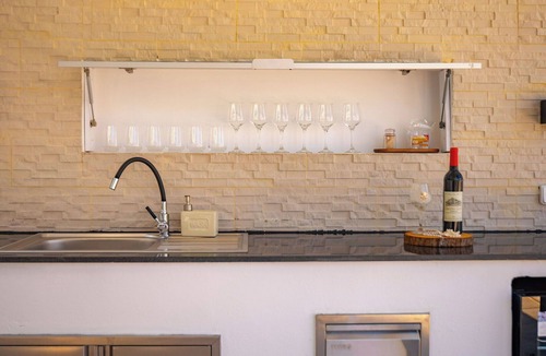 Plaka Apartment | Christianna Apartments 2 -Vacation apartment in Crete