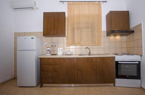 Drapanias Apartment | Christina Apartments
