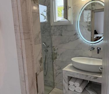 Kamares Hotel | Chrysa House