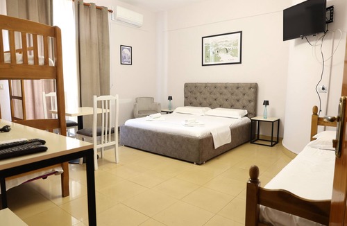 Shkoder House | City Center INN