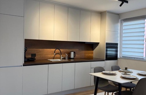 Mitrovicë Apartment | City Center Penthouse Mitrovice