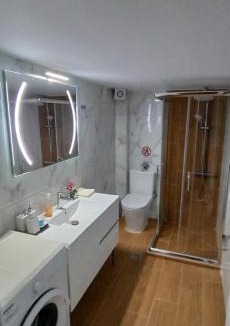 Sparta Apartment | Cleopatra's Vacation Home