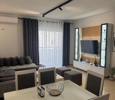 Lezhe Apartment | Cloud 4 Apartment