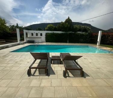 Koutsoupia House | Coastal Pool Hideaway