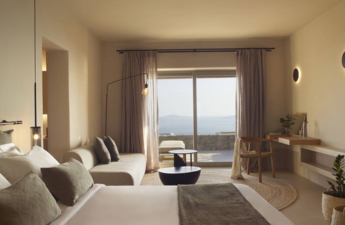 Faros Armenistis Hotel | Collini Hotel Mykonos, WorldHotels Elite