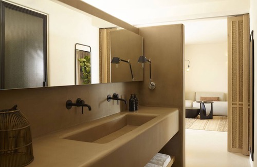 Faros Armenistis Hotel | Collini Hotel Mykonos, WorldHotels Elite
