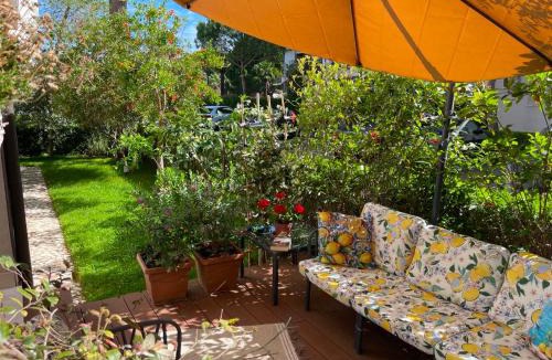 Ishem Apartment | Colors by the Sea at Lalzi Bay