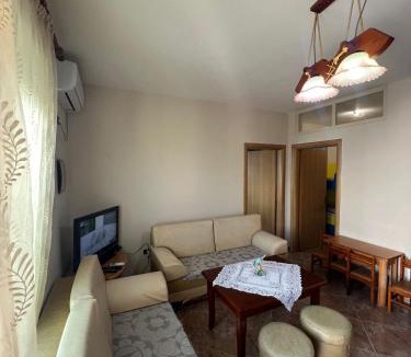 Shkembi i Kavajes Apartment | Comfort Apartment Near The Beach
