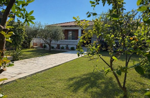 Vlore Villa | Comfortable Private Villeta Near Beach By Arial