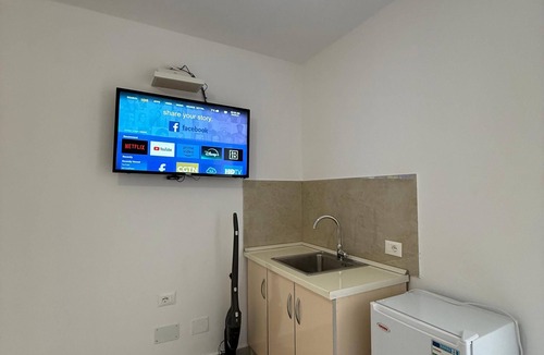 Shkoder Apartment | Comfortable stay in city centre - Valentino Rooms