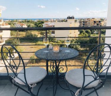 Kalamata Apartment | Comfy Vista Apartment