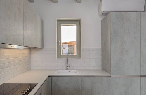 Xilokeratidi Villa | Contemporary Design Meets Aegean Bliss