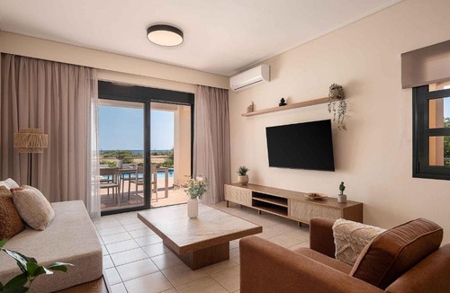 Kamisiana Villa | Corali Villas - Seaview, Private Pools, 450 to Beach