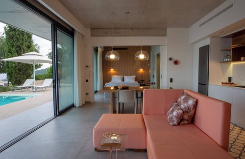 Evgiros Villa | Corali, your dream summer villa getaway w/t salt water pool!