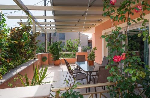 Corfu Town Villa | Corfu Villa Potamaki