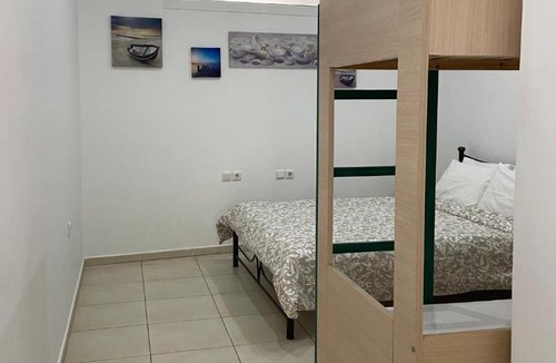 Korinthos Hostel | Corinth Beach Apartment and Hostel