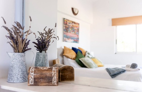 Svoronata Hotel | Costa Avithos