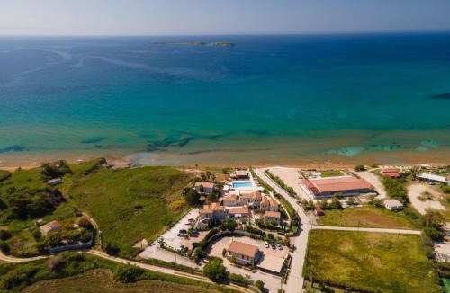 Xi Hotel | Costa Rossa Boutique Hotel - Adults Only