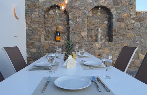Corfu Town Villa | Cosy Villa Charis