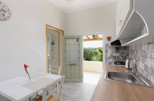 Ipsos Apartment | Cottage in the Nature by Konnect, Agios Markos