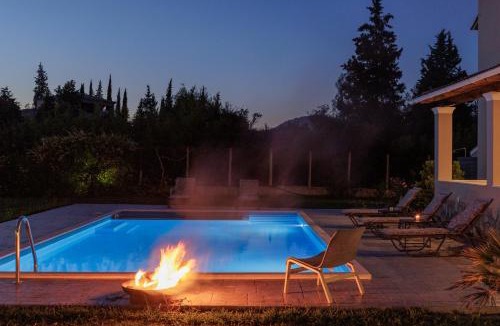 Parelia Villa | Country Villa Verde - 2Floor Family Home