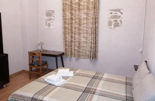 Attiki House | Courtyard Cottage