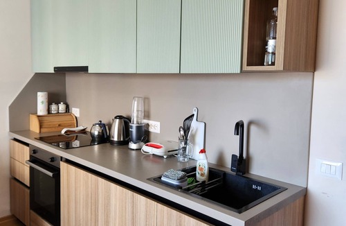 Durres Apartment | Cozy 1-bedroom apartment in beautiful Durrës with AC